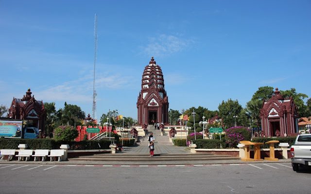 Thailand - Laos: Day 4 - Part 1 -  City Pillar Shrine  at Prachuap Khiri Khan